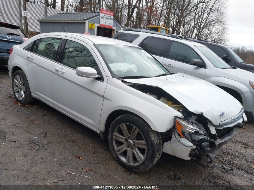 2013 Chrysler 200 Lx VIN: 1C3CCBAB0DN698221 Lot: 41211895