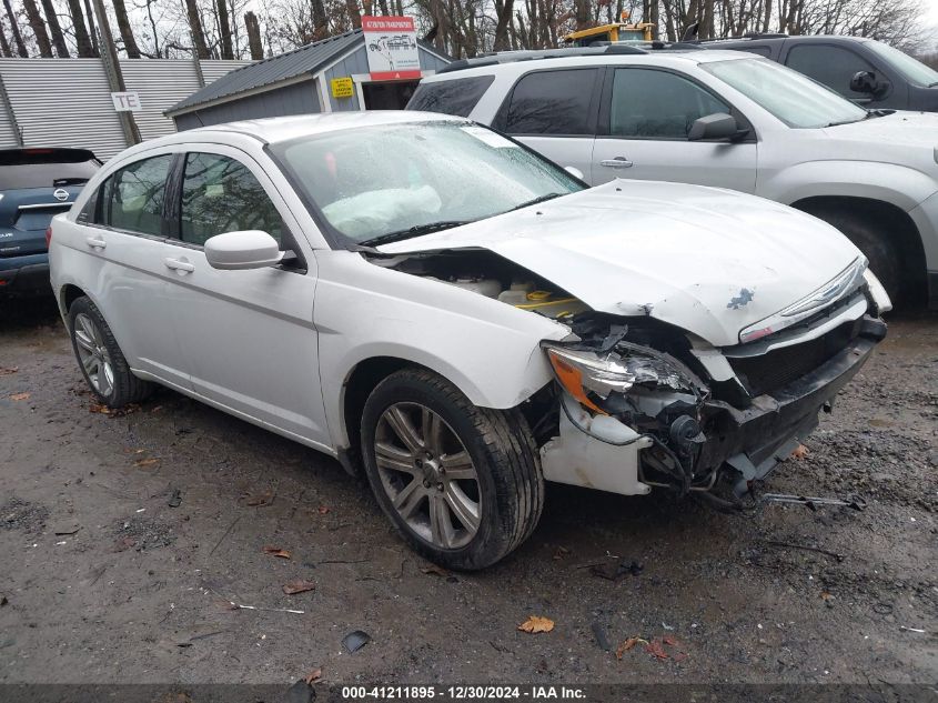 2013 Chrysler 200 Lx VIN: 1C3CCBAB0DN698221 Lot: 41211895