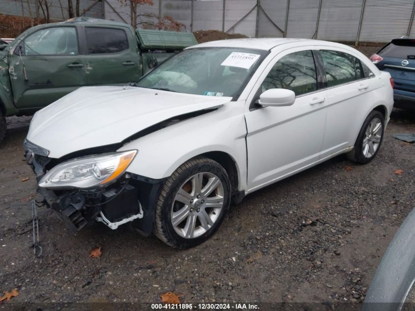 2013 Chrysler 200 Lx VIN: 1C3CCBAB0DN698221 Lot: 41211895