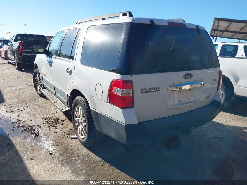 2007 Ford Expedition Xlt VIN: 1FMFU15597LA72201 Lot: 41213271