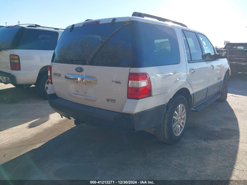 2007 Ford Expedition Xlt VIN: 1FMFU15597LA72201 Lot: 41213271