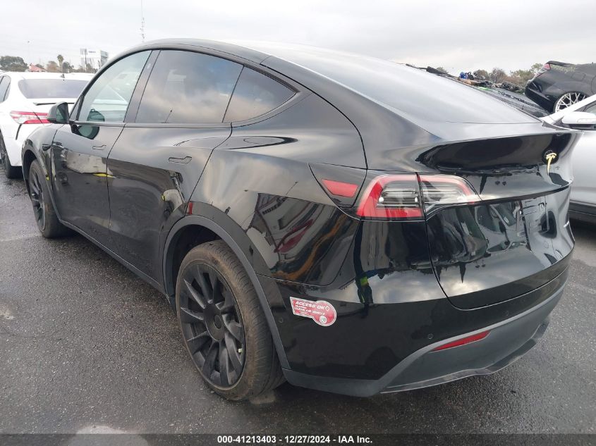 2023 Tesla Model Y Awd/Long Range Dual Motor All-Wheel Drive VIN: 7SAYGDEE2PA024032 Lot: 41213403