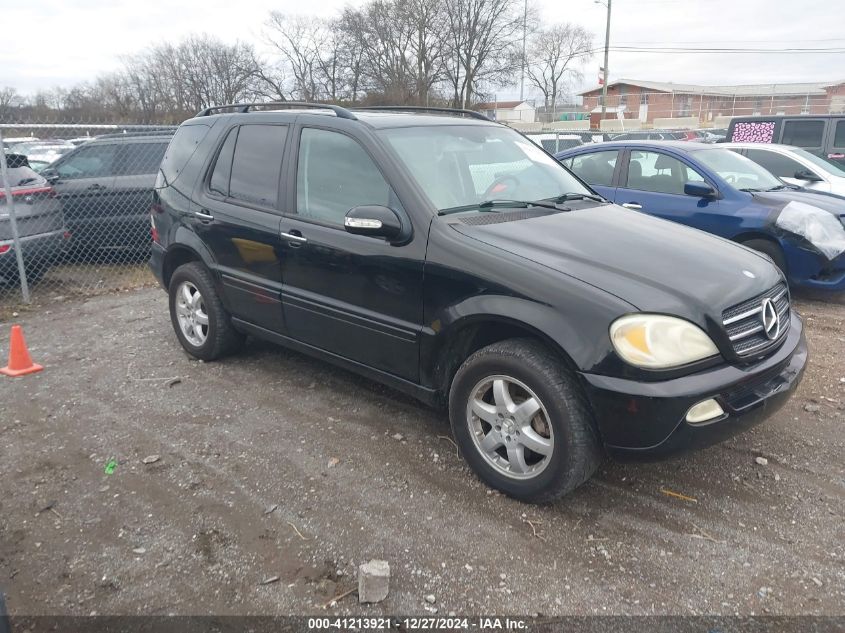 2005 Mercedes-Benz Ml 500 4Matic VIN: 4JGAB75E75A562549 Lot: 41213921