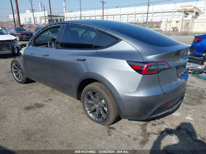 2024 Tesla Model Y Long Range Dual Motor All-Wheel Drive/Rwd VIN: 7SAYGDED5RF193622 Lot: 41214682