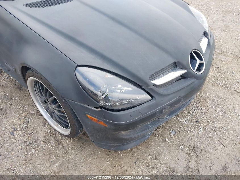 2005 Mercedes-Benz Slk 350 VIN: WDBWK56F75F030449 Lot: 41215298