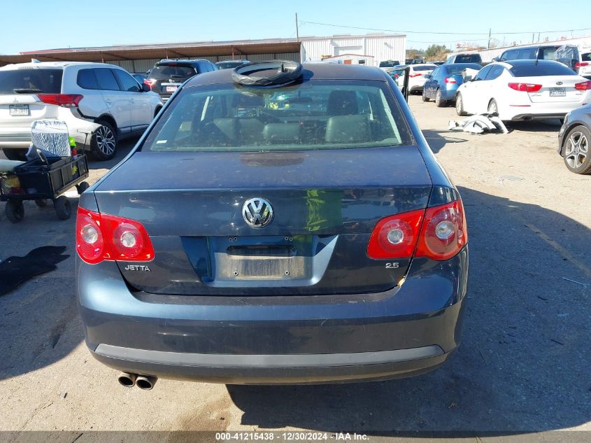 2007 Volkswagen Jetta 2.5 VIN: 3VWSF71K57M097684 Lot: 41215438