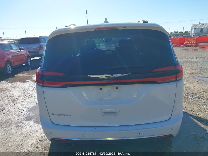 2022 Chrysler Pacifica Touring L VIN: 2C4RC1BG4NR111842 Lot: 41215767