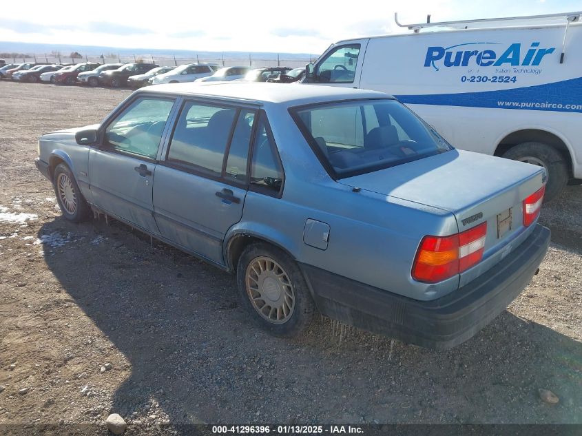 1993 Volvo 940 VIN: YV1JS8839P1112547 Lot: 41296396