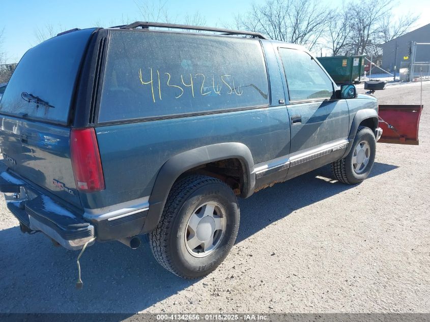 1994 GMC Yukon VIN: 1GKEK18K3RJ742965 Lot: 41342656