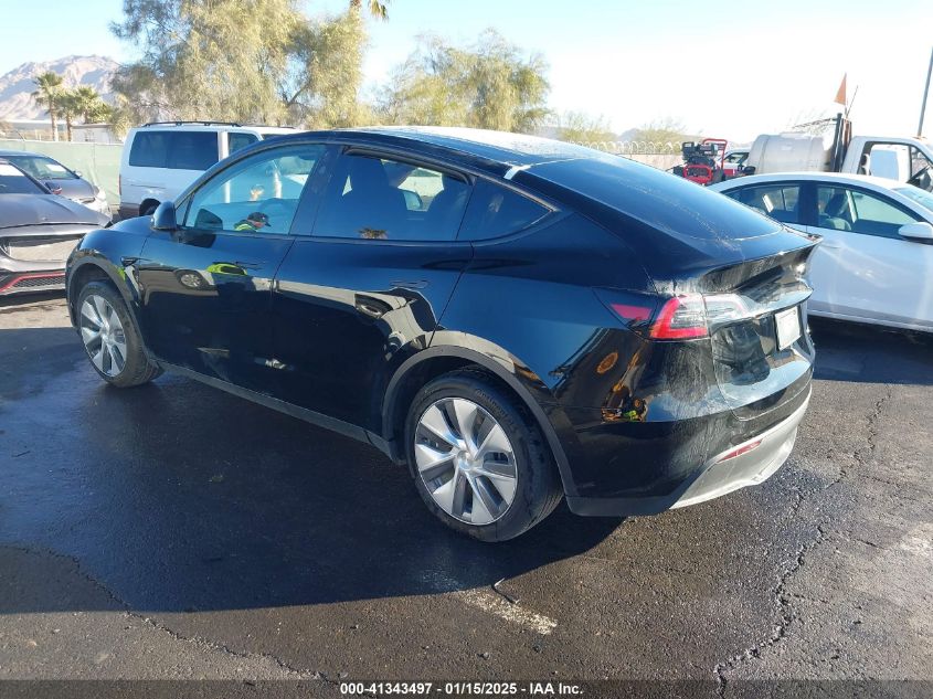 2023 Tesla Model Y Awd/Long Range Dual Motor All-Wheel Drive VIN: 7SAYGDEE8PA151965 Lot: 41343497