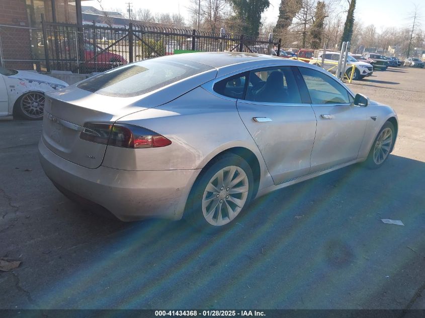 2017 Tesla Model S 100D/60D/75D/90D/P100D VIN: 5YJSA1E29HF215847 Lot: 41434368