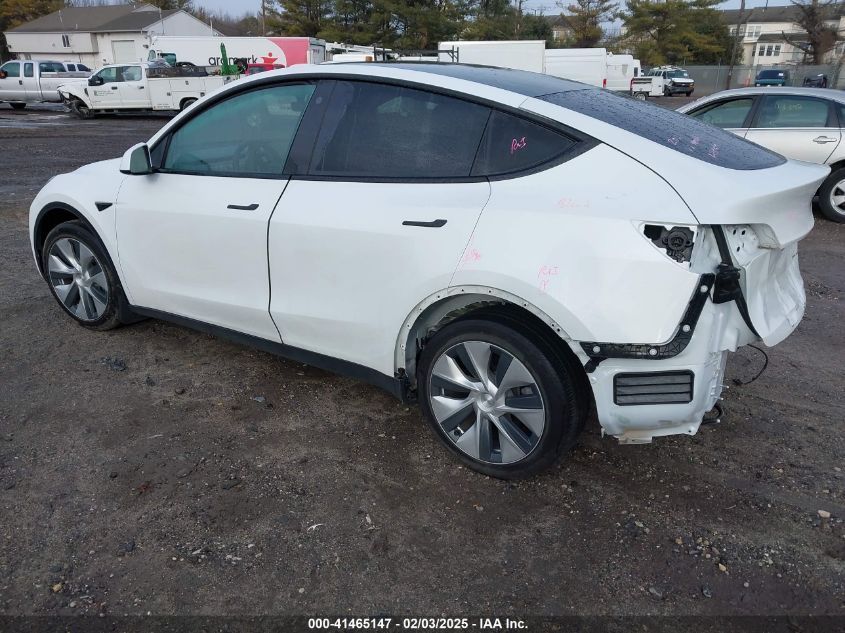 2022 Tesla Model Y Long Range Dual Motor All-Wheel Drive VIN: 7SAYGDEE0NF368362 Lot: 41465147