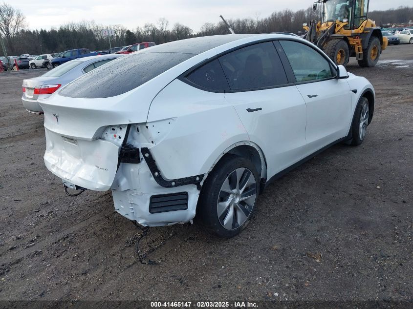 2022 Tesla Model Y Long Range Dual Motor All-Wheel Drive VIN: 7SAYGDEE0NF368362 Lot: 41465147