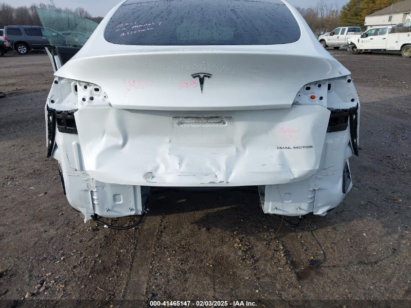 2022 Tesla Model Y Long Range Dual Motor All-Wheel Drive VIN: 7SAYGDEE0NF368362 Lot: 41465147