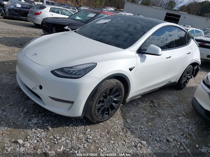 2021 Tesla Model Y Long Range Dual Motor All-Wheel Drive VIN: 5YJYGDEE1MF256620 Lot: 41575620