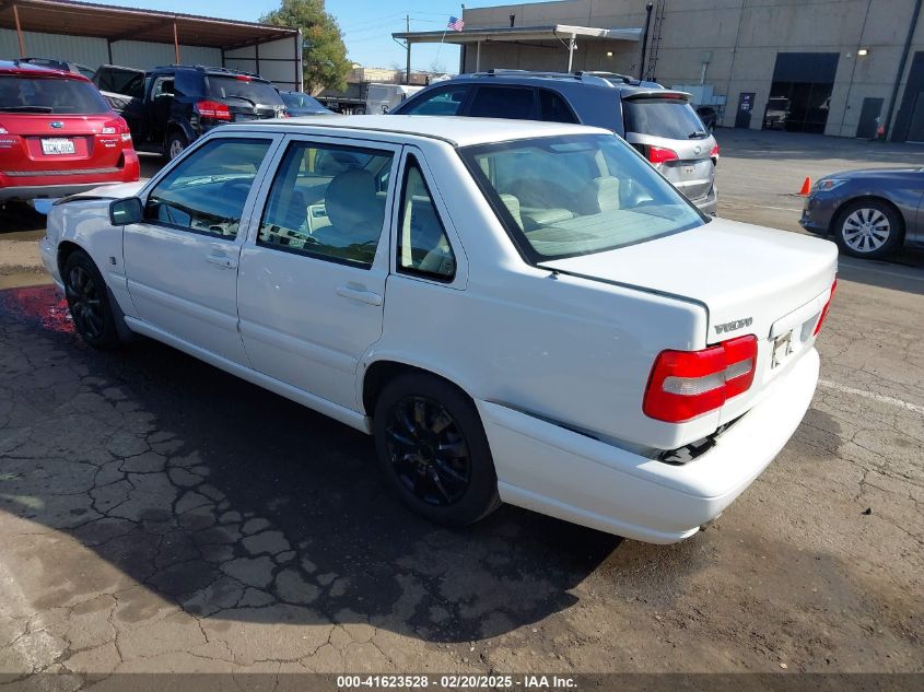 1999 Volvo S70 VIN: YV1LS55A8X1580392 Lot: 41623528