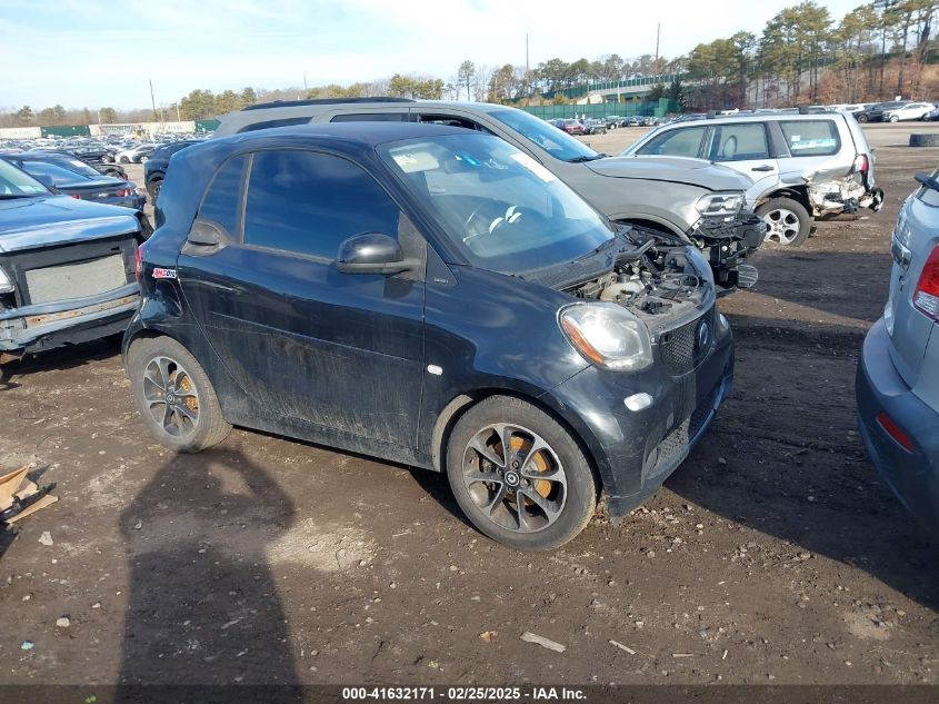 2016 Smart Fortwo Passion/Prime/Proxy/Pure VIN: WMEFJ5DA6GK066480 Lot: 41632171