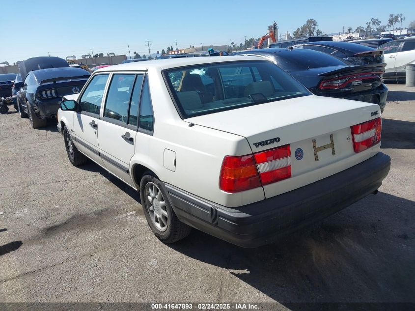 1994 Volvo 940 VIN: YV1JS8311R1169592 Lot: 41647893