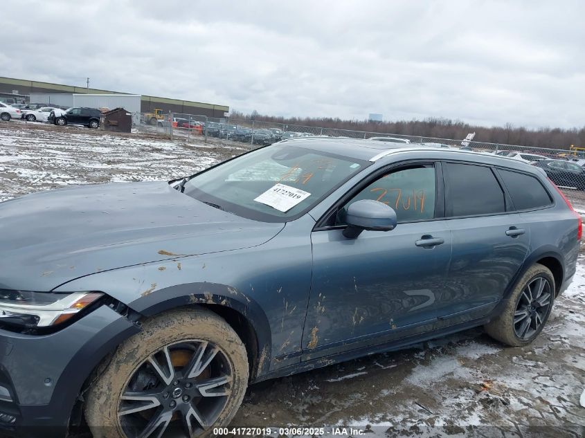 2017 Volvo V90 Cross Country T6 VIN: YV4A22NLXH1001026 Lot: 41727019