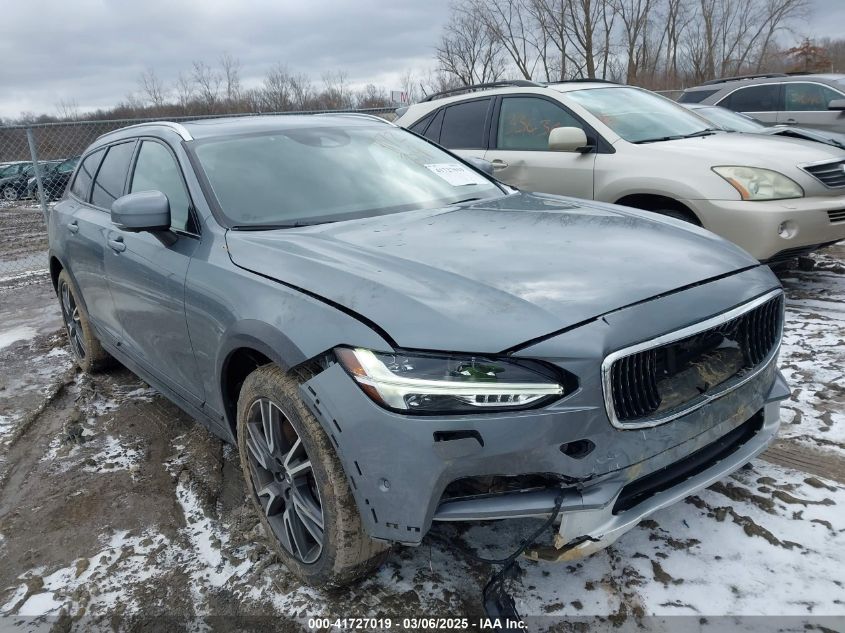 2017 Volvo V90 Cross Country T6 VIN: YV4A22NLXH1001026 Lot: 41727019