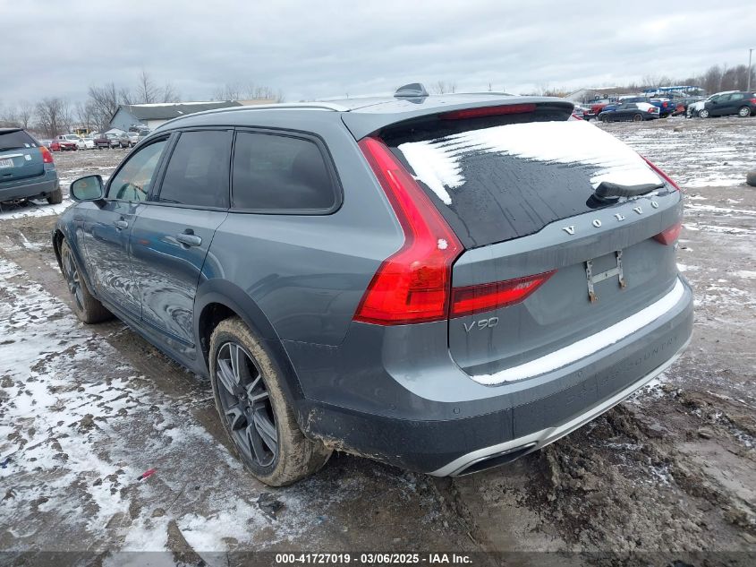 2017 Volvo V90 Cross Country T6 VIN: YV4A22NLXH1001026 Lot: 41727019