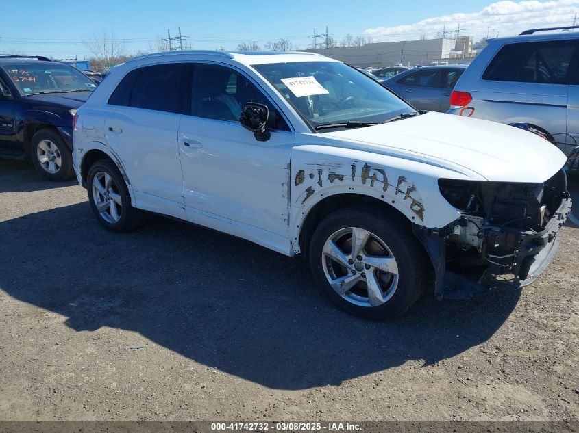 2019 Audi Q3 2.0T Premium VIN: WA1AECF37K1077089 Lot: 41742732