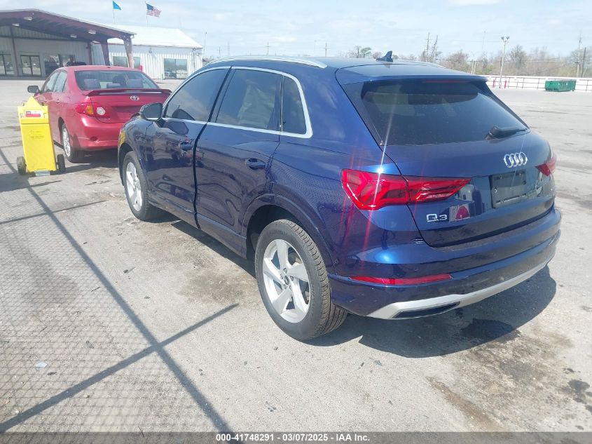 2021 Audi Q3 Premium Plus 40 Tfsi Quattro Tiptronic VIN: WA1BUCF35M1081281 Lot: 41748291