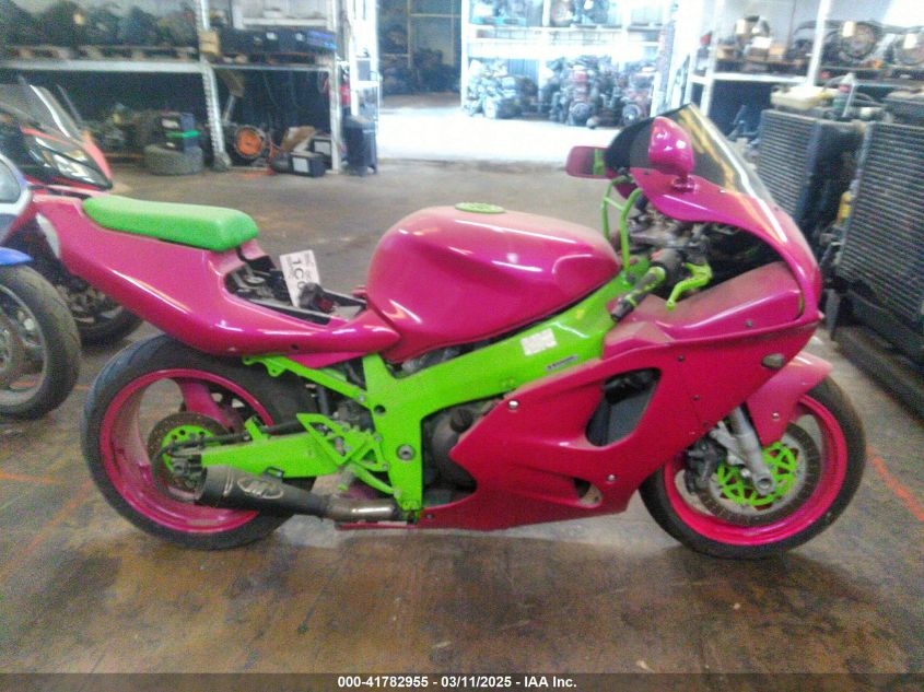 2002 Kawasaki Zx750 P VIN: JKAZXDP152A058444 Lot: 41782955