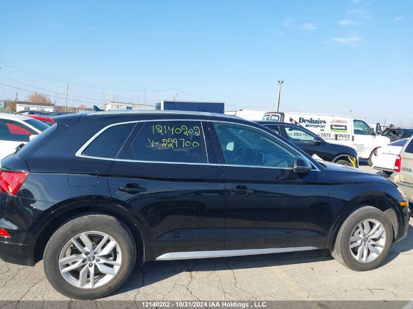 2018 Audi Q5 Premium VIN: WA1ANAFY8J2229700 Lot: 12140202