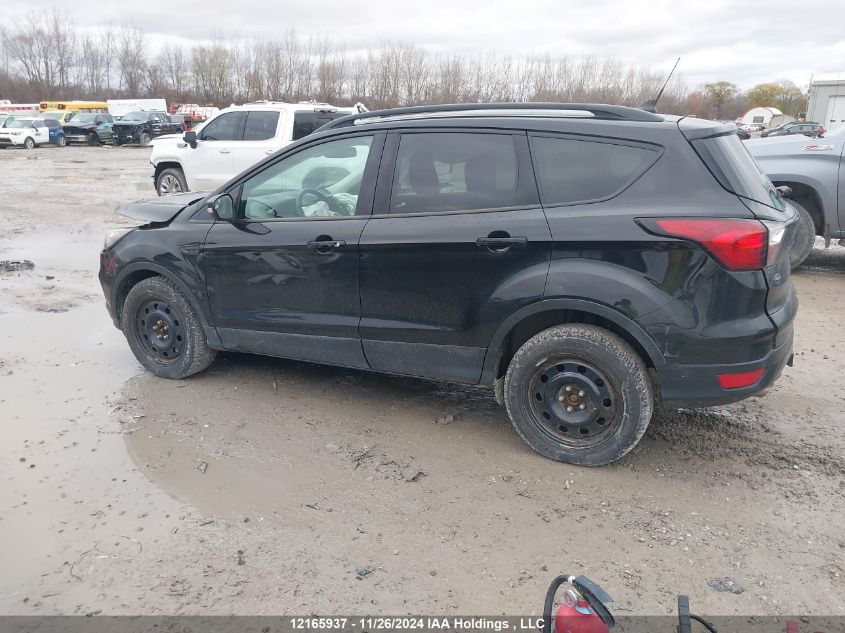 2019 Ford Escape Titanium VIN: 1FMCU9J96KUB39012 Lot: 12165937