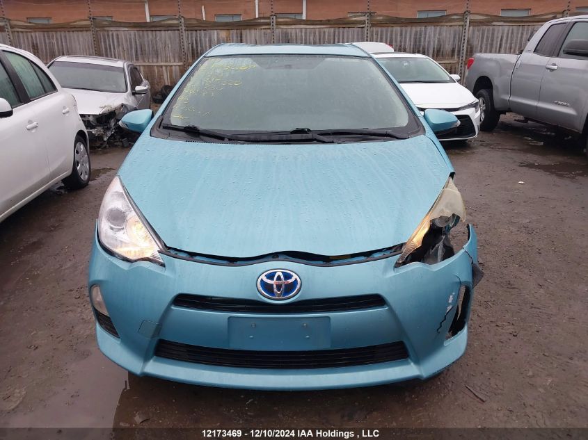 2013 Toyota Prius C VIN: JTDKDTB33D1039820 Lot: 12173469