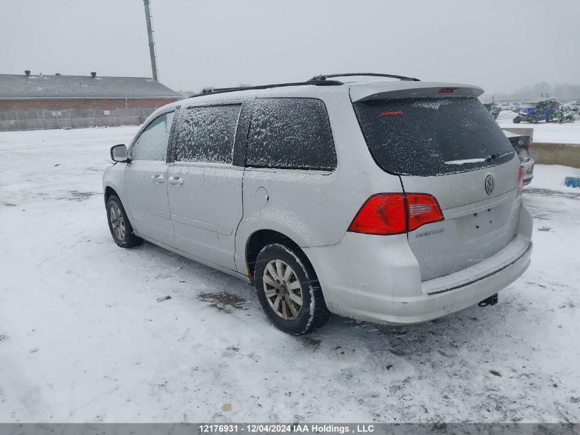 2010 Volkswagen Routan Se VIN: 2V4RW3DX6AR227155 Lot: 12176931