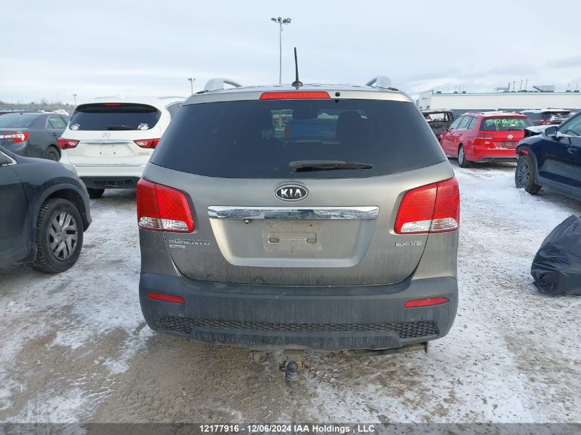 2011 Kia Sorento Ex VIN: 5XYKUDA29BG070856 Lot: 12177916