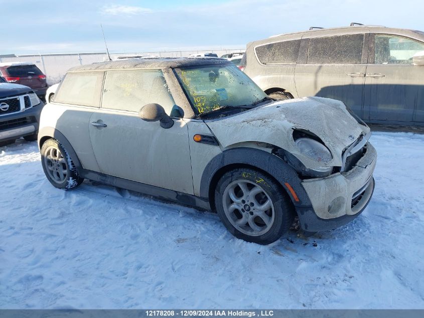 2012 Mini Cooper Hardtop VIN: WMWSU3C50CT260825 Lot: 12178208