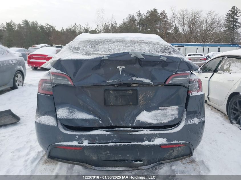 2022 Tesla Model Y Performance VIN: 7SAYGDEF3NF393989 Lot: 12207916